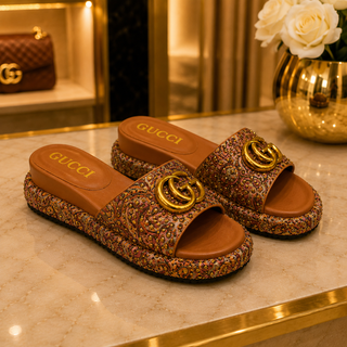 Sandales plateforme Gucci brodées