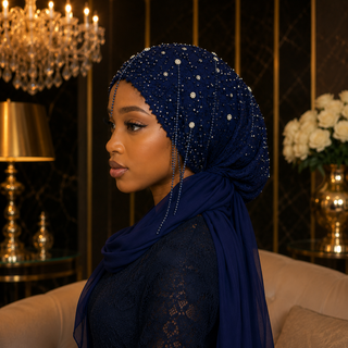 Bonnet Élégance Royal Bleu Nuit – Dentelle & Strass ✨
