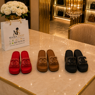 Sandales Chanel compensées perlées – Élégance Chic
